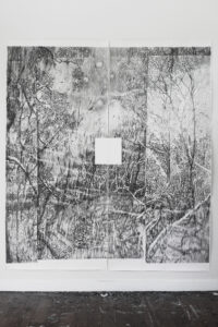 François Réau, L'abîme libre blanc, 2017, mine de plomb et graphite sur papier, 257 x 228 cm, Vue d'atelier Bundanon Trust Australie