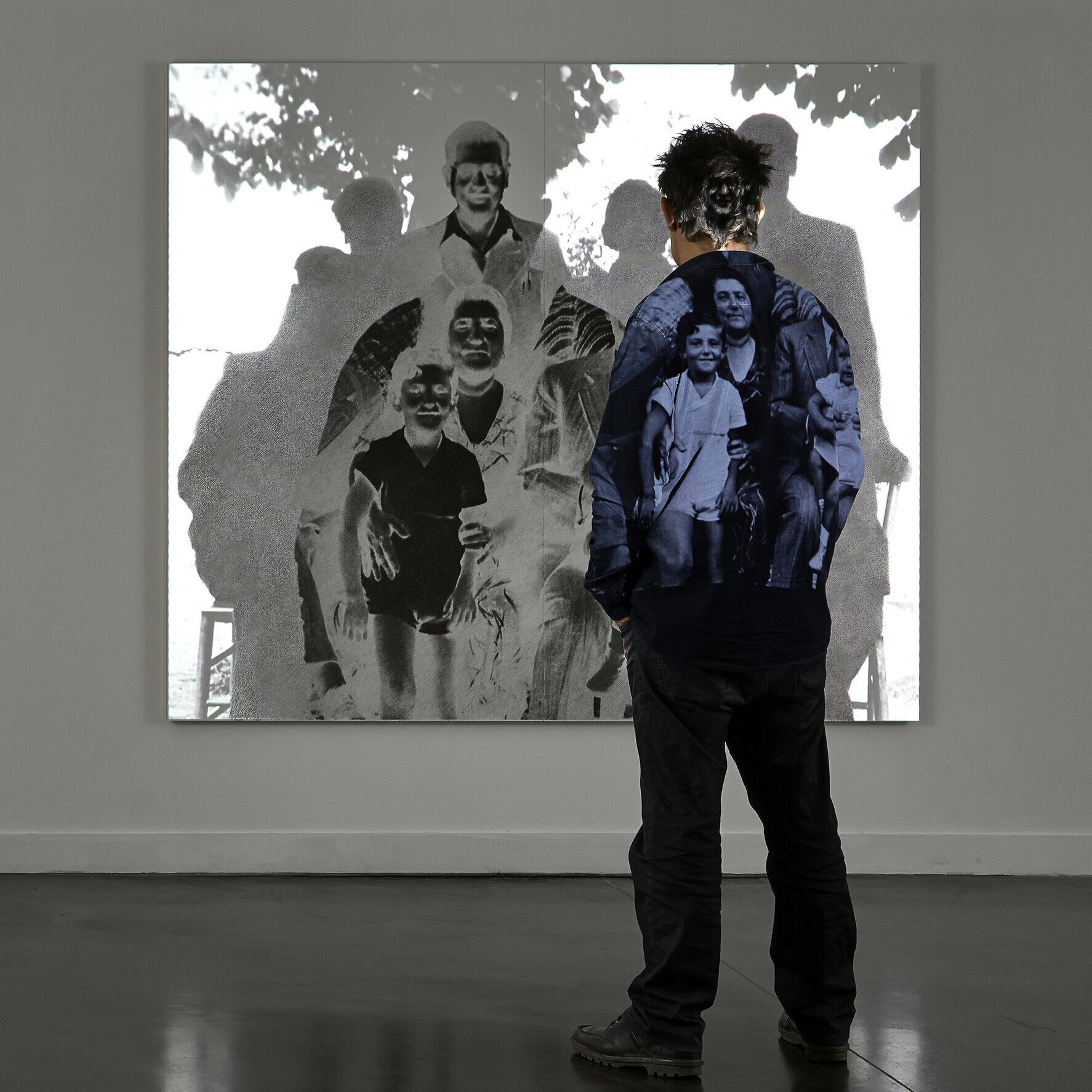 Tracing Faces (1)